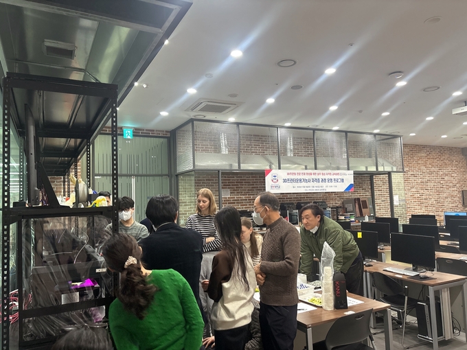 3D프린팅 자격증반 실무교육 성과 있다